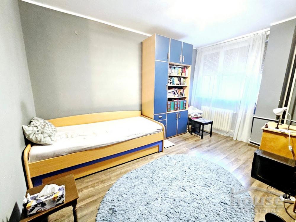 Slika 3 - Stan,NOVI SAD,LIMAN 1,kv: 81.00, € 245000, ID: 1065039