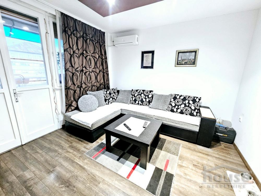 Slika 2 - Stan,NOVI SAD,LIMAN 1,kv: 81.00, € 245000, ID: 1065039