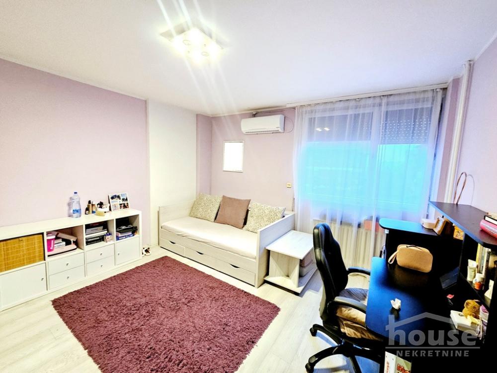 Slika 8 - Stan,NOVI SAD,LIMAN 1,kv: 81.00, € 245000, ID: 1065039