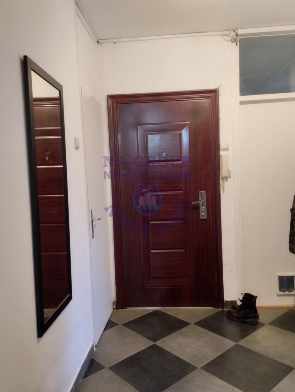 Slika 11 - Prodaje se odlican trosoban stan na Limanu 1