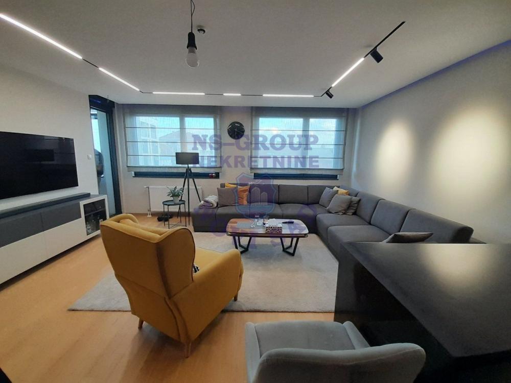 Slika 2 - Prodaje se trosoban stan u Cara Dusana