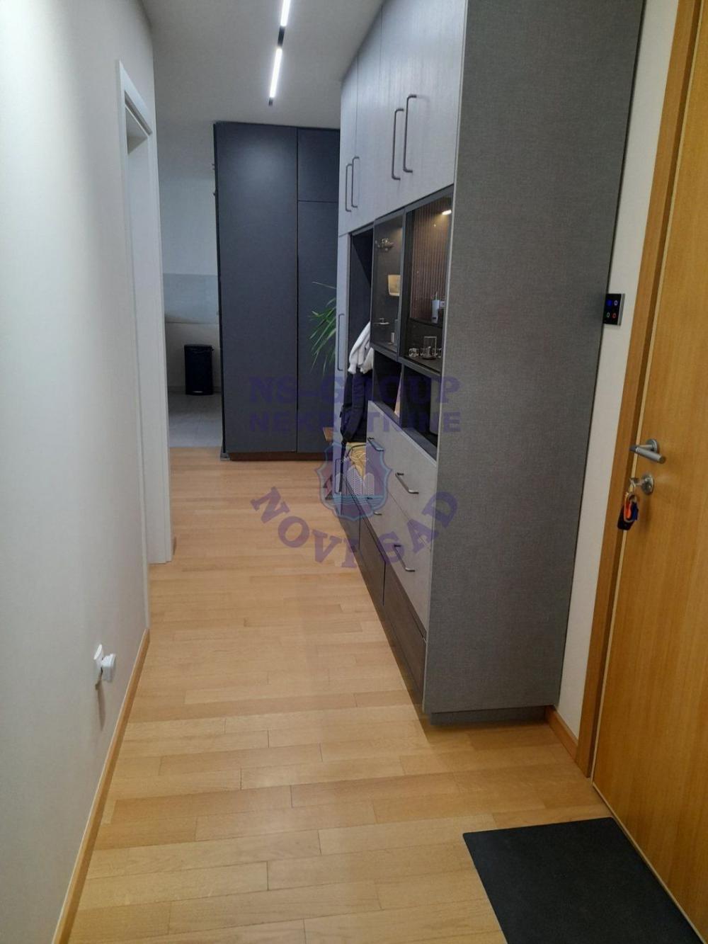 Slika 7 - Prodaje se trosoban stan u Cara Dusana