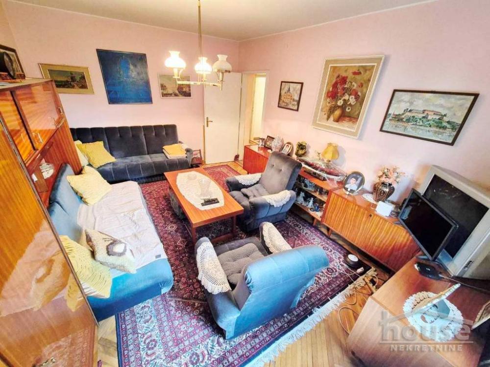 Slika 2 - Stan,NOVI SAD,ZELEZNICKA STANICA,kv: 61.00, € 145000, ID: 1064849