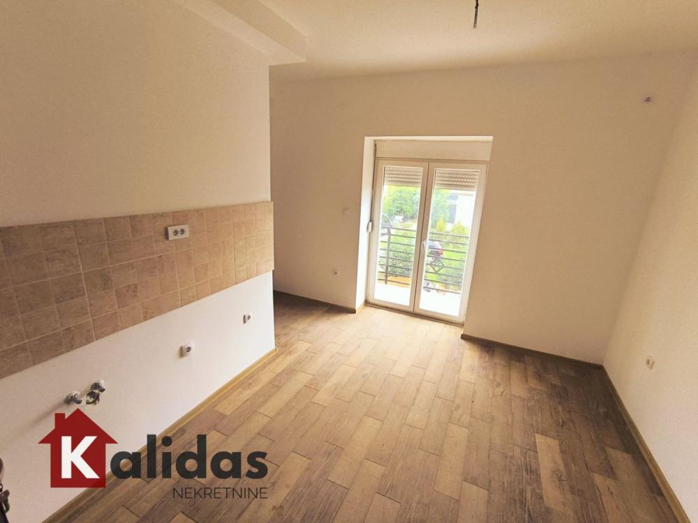 Slika 4 - Stan,NOVI SAD,NOVO NASELJE,kv: 26, € 75000, ID: 1008370