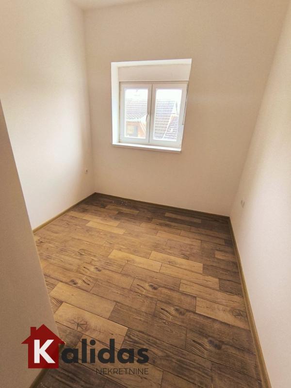 Slika 6 - Stan,NOVI SAD,NOVO NASELJE,kv: 26, € 75000, ID: 1008370