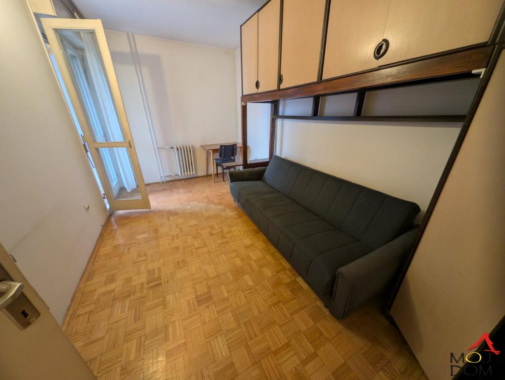 Slika 5 - Stan,NOVI SAD,BULEVAR,kv: 74, € 195500, ID: 1030776