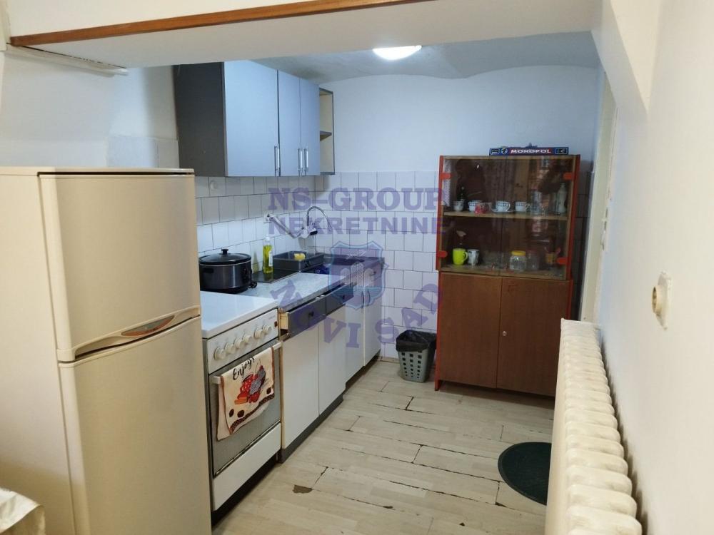 Slika 5 - Dvosoban, 54m2, Novi Sad centar Novi Sad