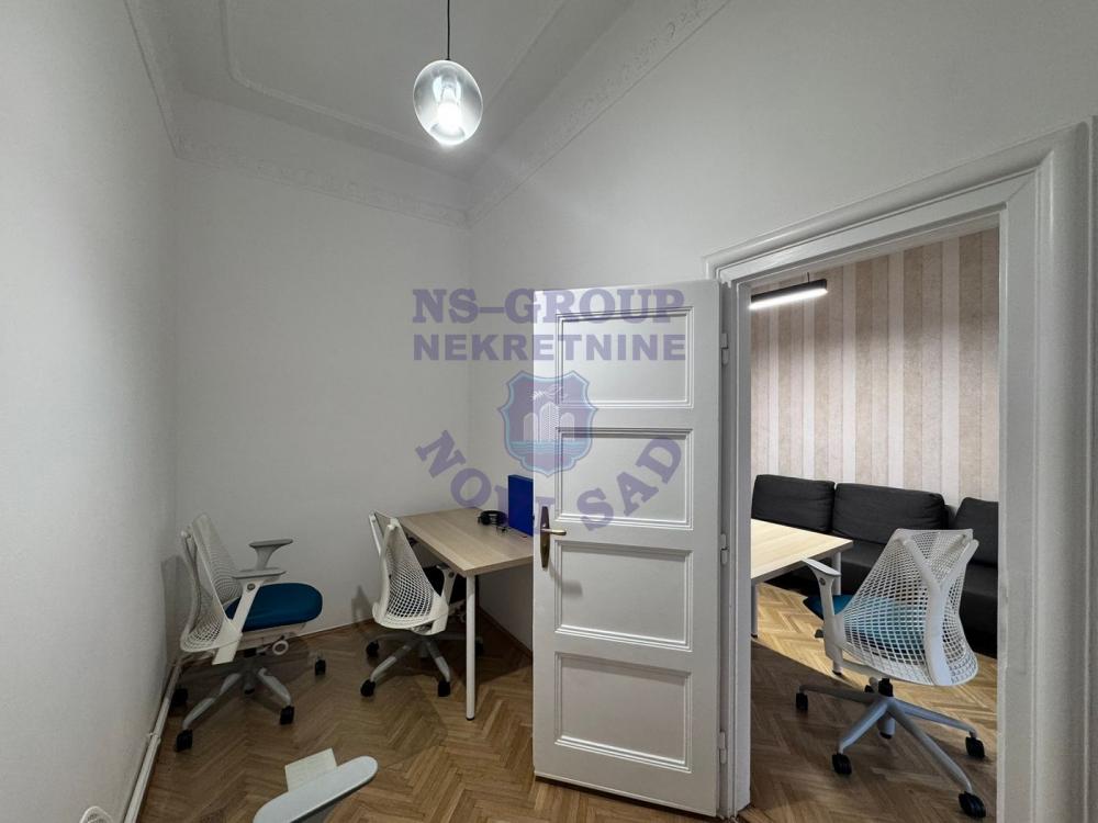 Slika 5 - Prodaje se cetvorosoban stan u Centru grada