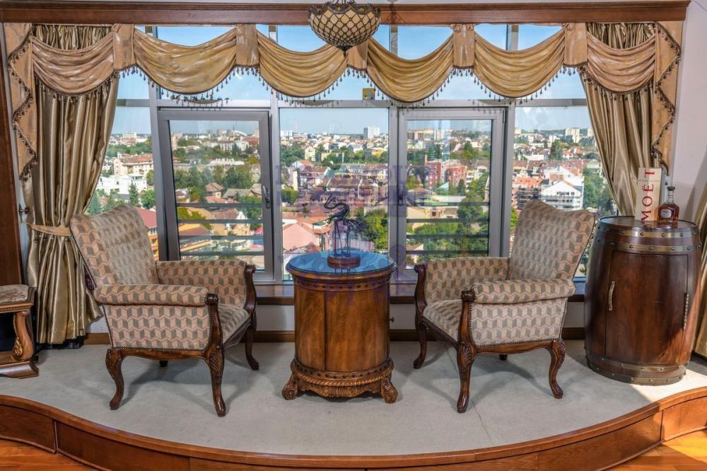 Glavna slika -Prodaje se trosoban stan na Bulevaru Evrope