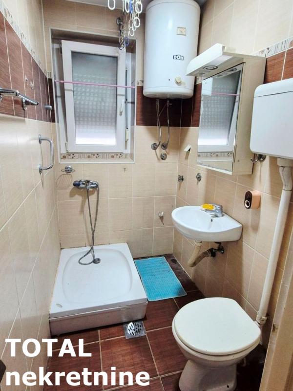 Slika 9 - Stan,NOVI SAD,ZELEZNICKA STANICA,kv: 40.00, € 110000, ID: 1101503