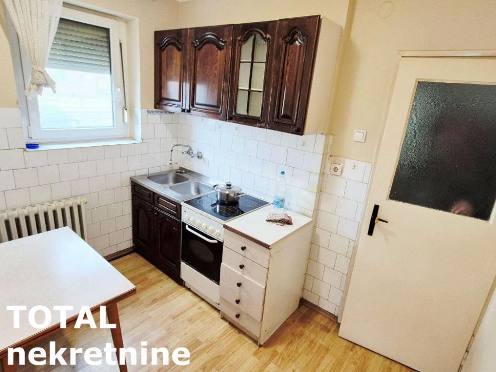 Slika 4 - Stan,NOVI SAD,ZELEZNICKA STANICA,kv: 40.00, € 110000, ID: 1101503