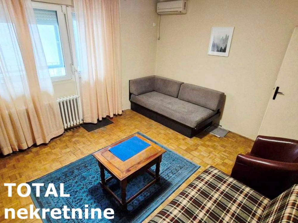 Slika 2 - Stan,NOVI SAD,ZELEZNICKA STANICA,kv: 40.00, € 110000, ID: 1101503