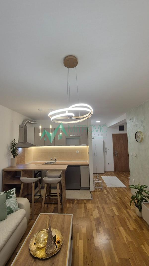 Glavna slika -Garsonjera 26m² u blizini centra, Podbara – idealna investicija