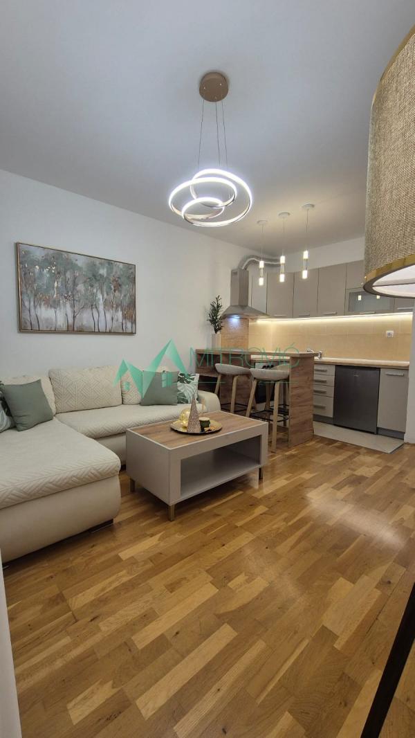 Slika 1 - Garsonjera 26m² u blizini centra, Podbara – idealna investicija