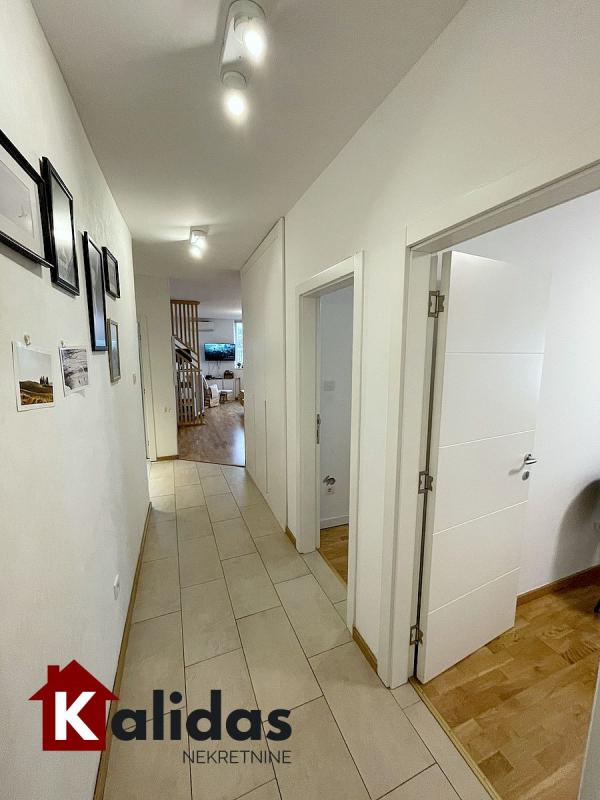 Slika 8 - Stan,PETROVARADIN,PETROVARADIN,kv: 83, € 203940, ID: 1008372