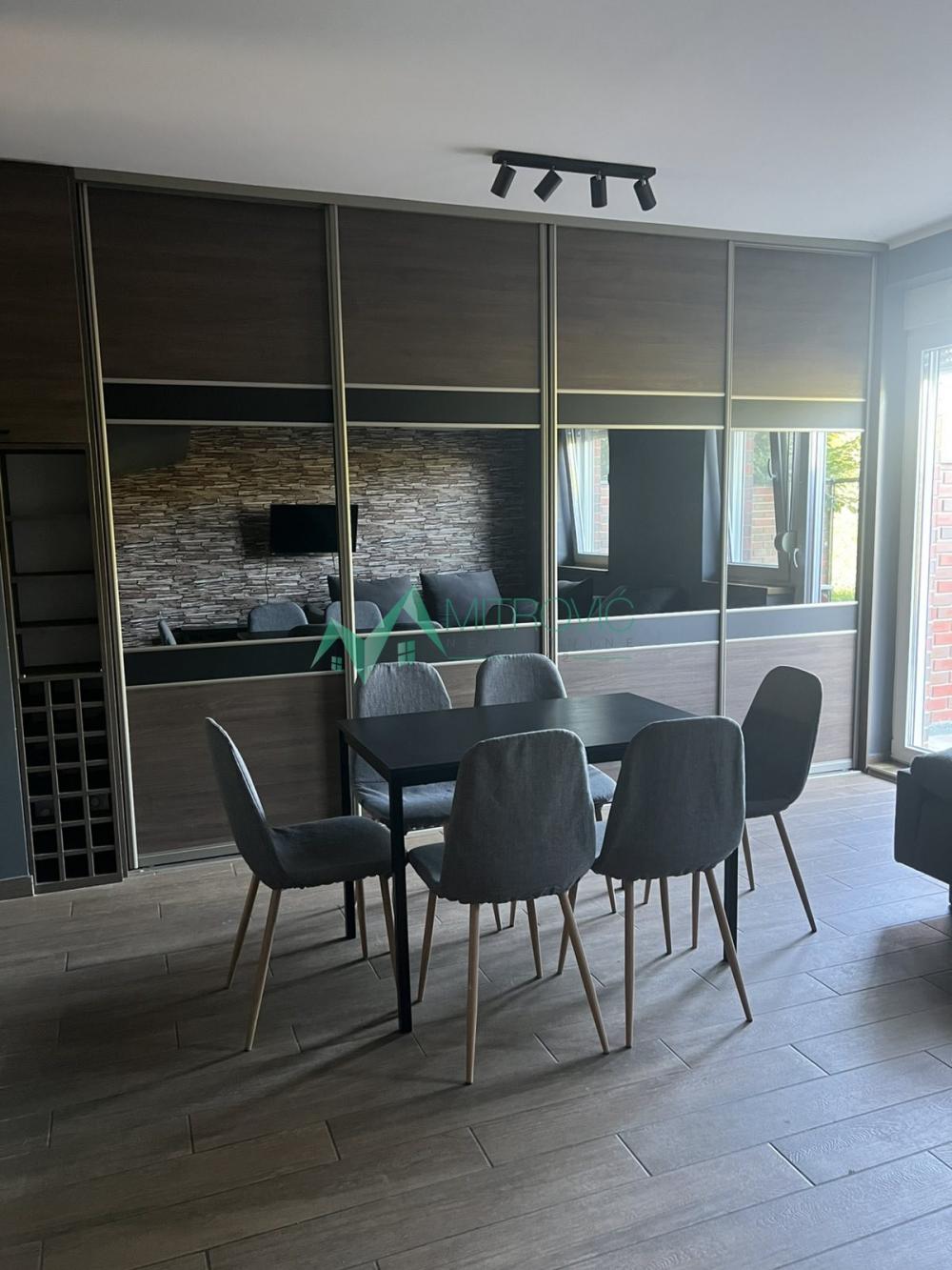 Slika 3 - NA PRODAJU - Kuća u nizu – moderna, funkcionalna, potpuno nameštena!  73m2 + 33m2 