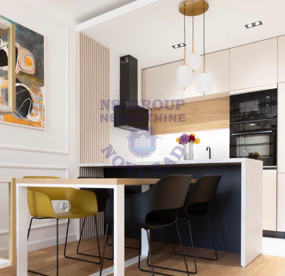 Slika 2 - Dvosoban, 51m2, Grbavica Novi Sad, sa terasom, ima lift