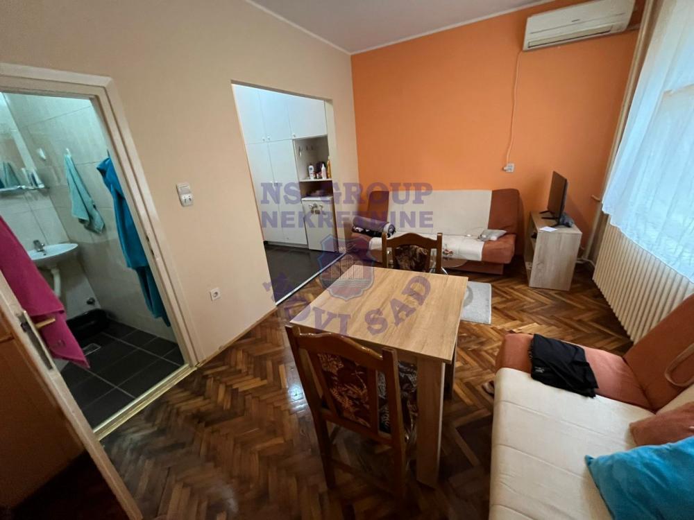 Slika 4 - 560097-Garsonjera na Podbari!