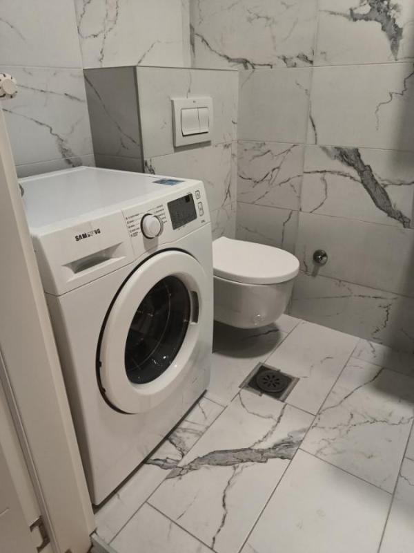 Slika 10 - Dvosoban, 55m2, Podbara Novi Sad, sa terasom, ima lift