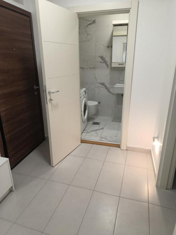 Slika 7 - Dvosoban, 55m2, Podbara Novi Sad, sa terasom, ima lift