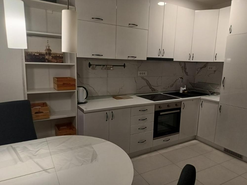 Slika 1 - Dvosoban, 55m2, Podbara Novi Sad, sa terasom, ima lift