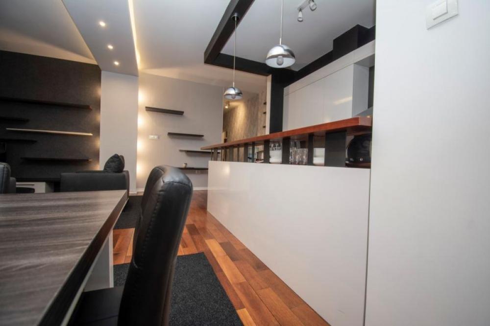 Slika 3 - Četvorosoban stan na Bulevaru Evrope