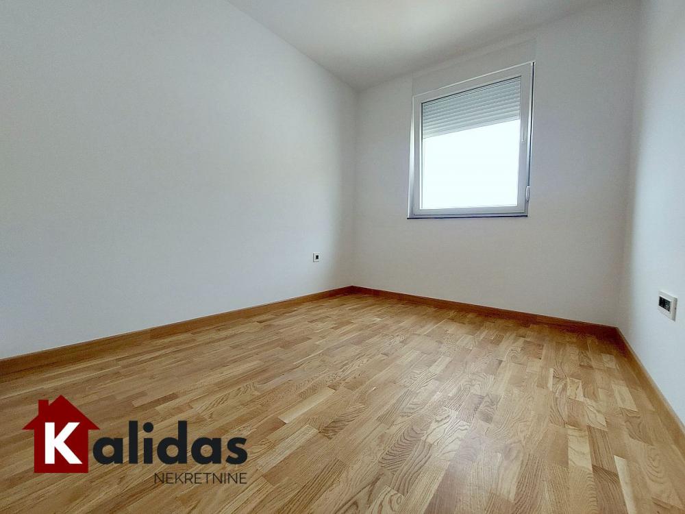 Slika 7 - Stan,PETROVARADIN,SADOVI,kv: 59, € 128750, ID: 1008380