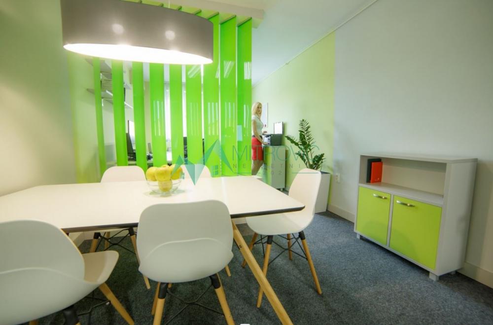 Slika 1 - Odličan noviji dvosoban stan u blizini centra i bulevara Oslobođenja 