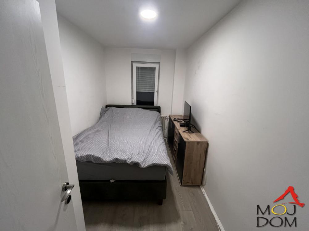 Slika 4 - Stan,NOVI SAD,ŠONSI,kv: 55, € 169950, ID: 1031485