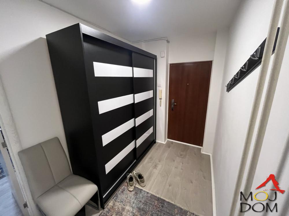 Slika 3 - Stan,NOVI SAD,ŠONSI,kv: 55, € 169950, ID: 1031485