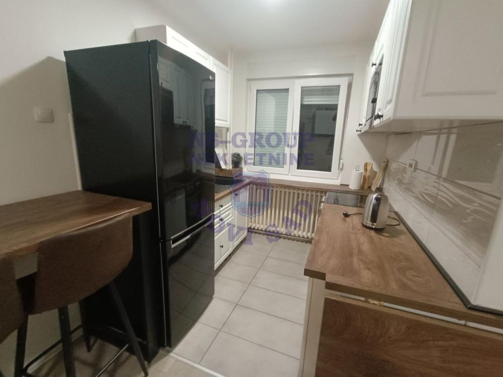 Slika 7 - Prodaje se dvoiposoban stan na Novom Naselju