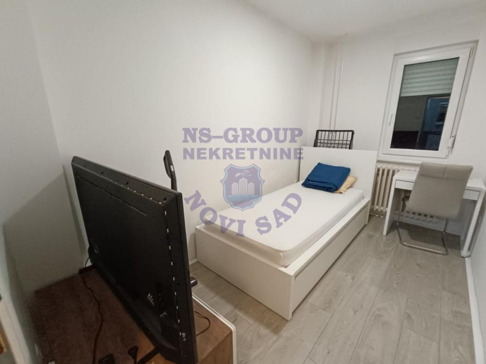 Slika 11 - Prodaje se dvoiposoban stan na Novom Naselju