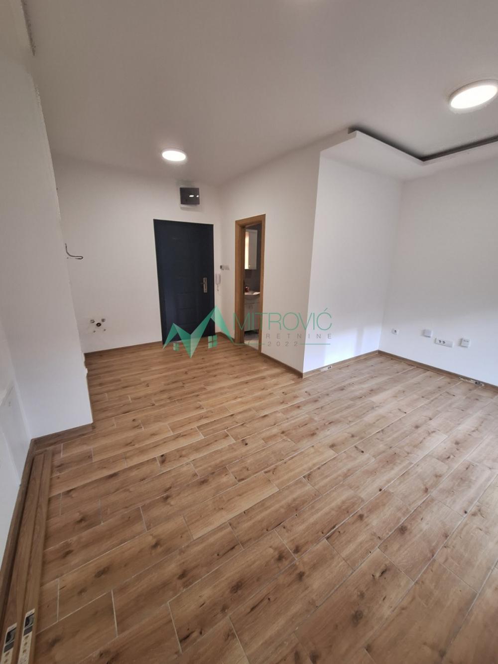 Slika 2 - Prodaja stana, 23m2, Telep Novi Sad