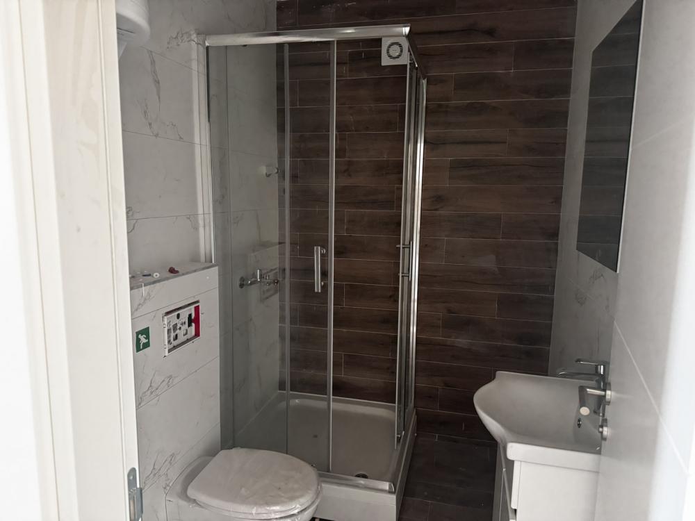 Slika 9 - Prodaje se prostran četvorosoban stan