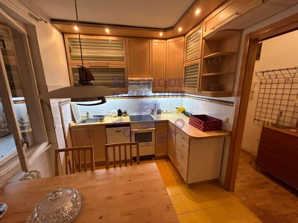 Glavna slika -IZUZETNA retkost u ponudi nekretnina Novog Sada