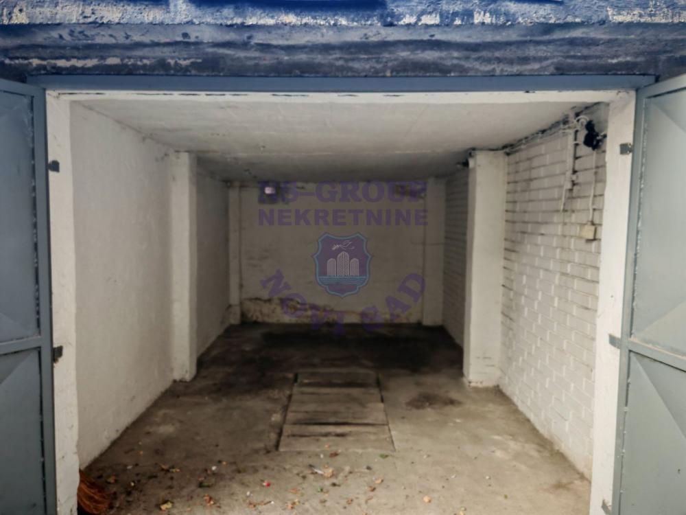 Slika 10 - Odličan trosoban stan na Sajmu površine 78m2