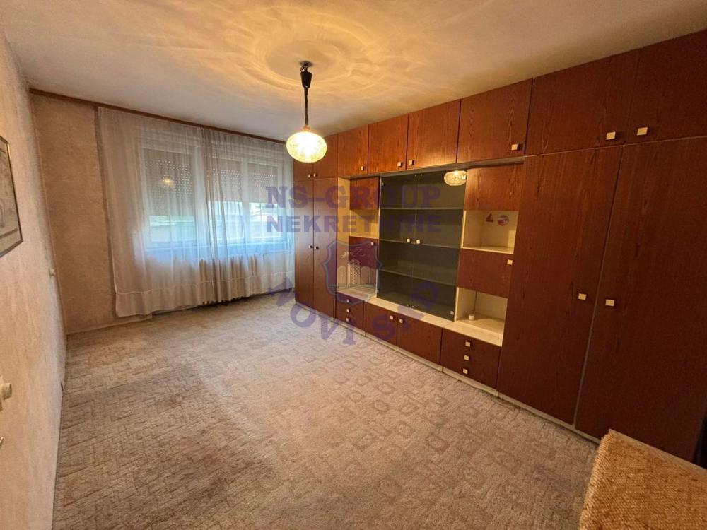 Slika 6 - Odličan trosoban stan na Sajmu površine 78m2