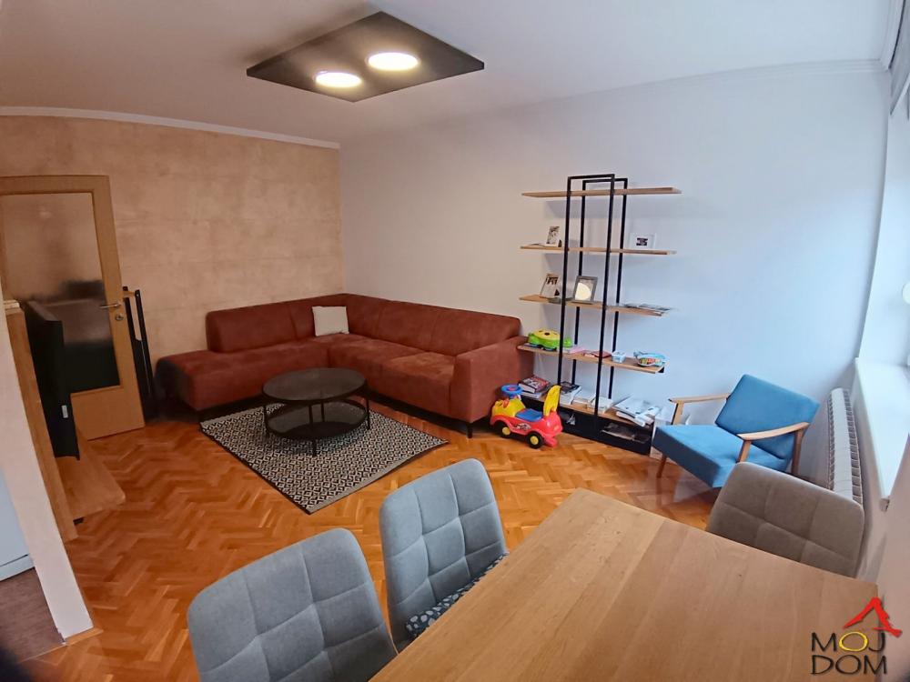 Slika 11 - Stan,NOVI SAD,CARA DUŠANA,kv: 59, € 151900, ID: 1031497