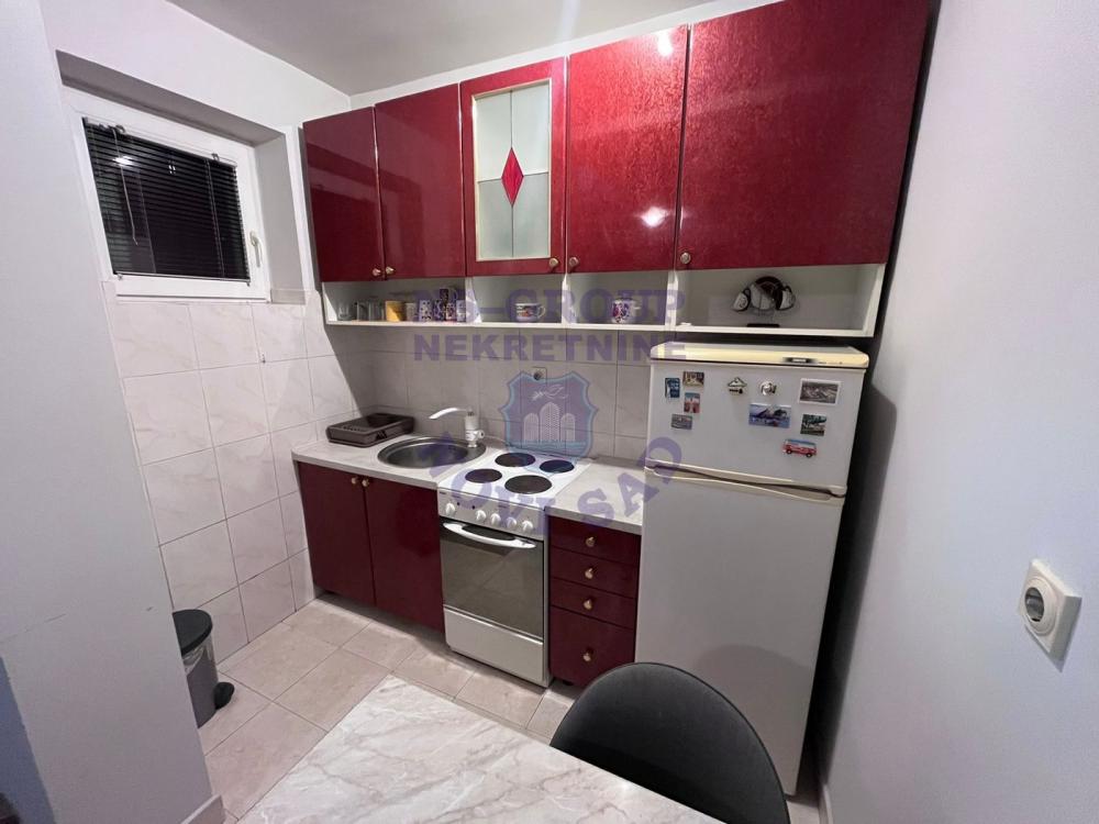 Slika 3 - Na prodaju izuzetno lep i odlično održavan stan od 52m2