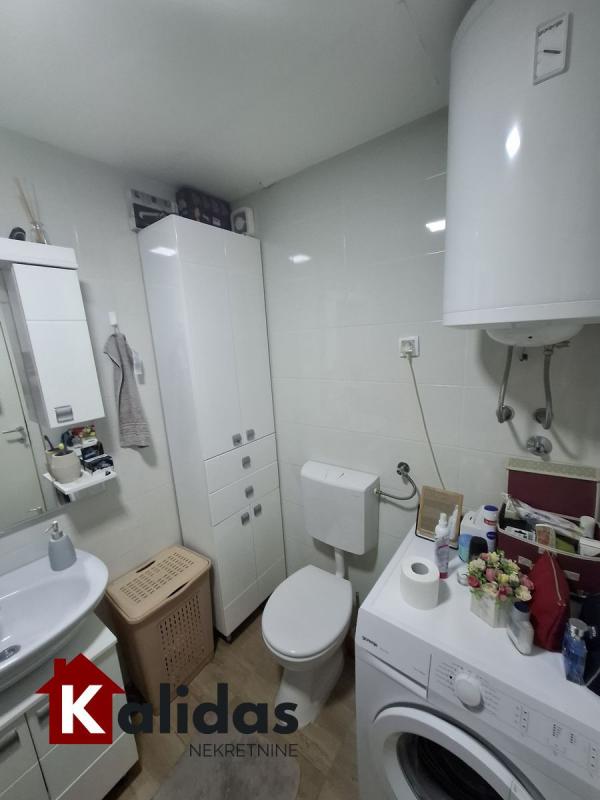 Slika 7 - Stan,NOVI SAD,TELEP,kv: 65, € 159650, ID: 1008382