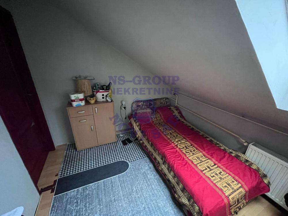 Slika 4 - U ponudi jednoiposoban stan na Staroj Detelinari