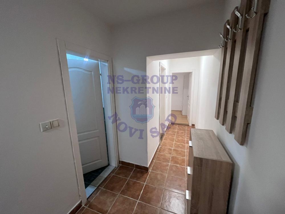 Slika 6 - U ponudi dvoiposoban stan u centru grada!