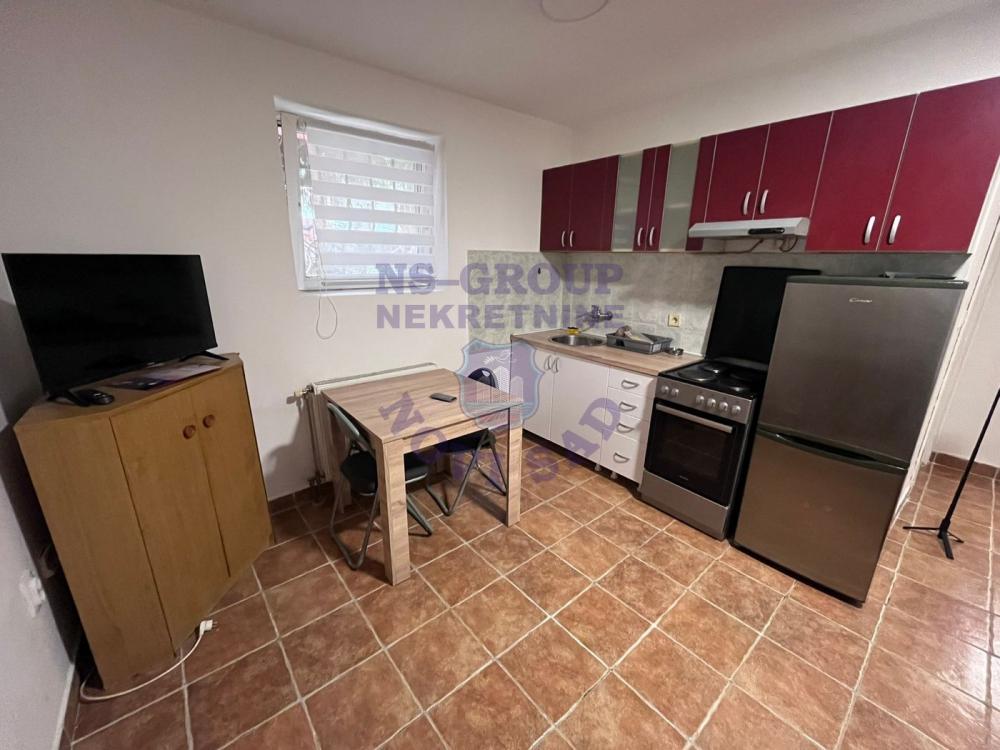 Slika 2 - U ponudi dvoiposoban stan u centru grada!