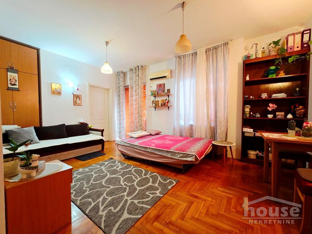 Glavna slika -Stan,NOVI SAD,BULEVAR EVROPE,kv: 43.00, € 130000, ID: 1064818