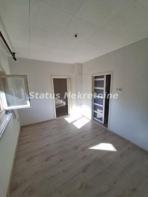 Slika 1 - Podbara-Renoviran Jednoiposoban stan 29 m2-065/385 8880