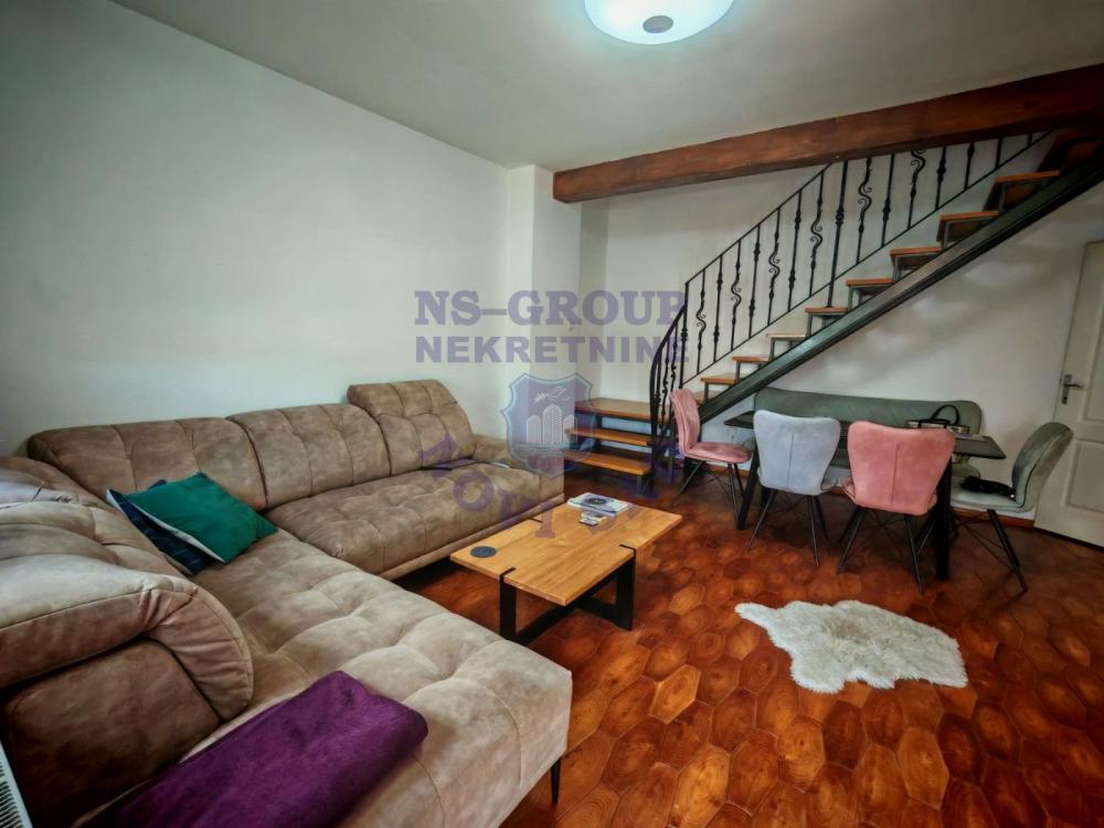 Slika 0 - Na prodaju stan na Podbari! 