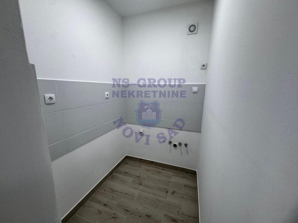 Slika 4 - Na prodaju potpuno renoviran stan na Grbavici! 