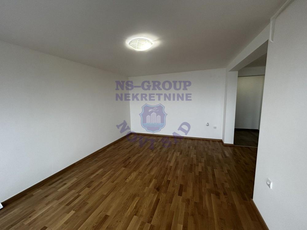 Slika 3 - 560204-Jednosoban-Zeleznicka stanica