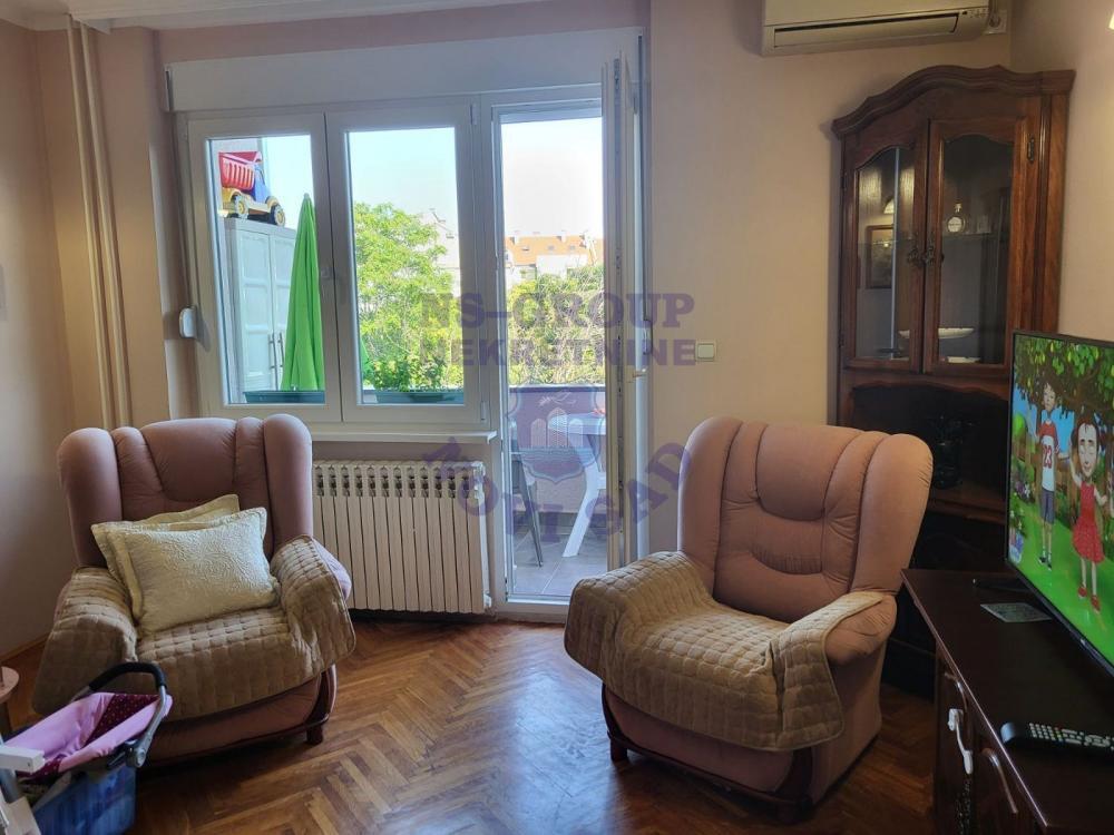 Glavna slika -Dvoiposoban, 52m2, Grbavica Novi Sad, sa terasom