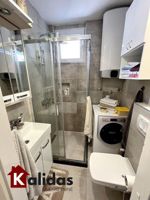 Slika 9 - Stan,NOVI SAD,LIMAN 2,kv: 71, € 221450, ID: 1008331